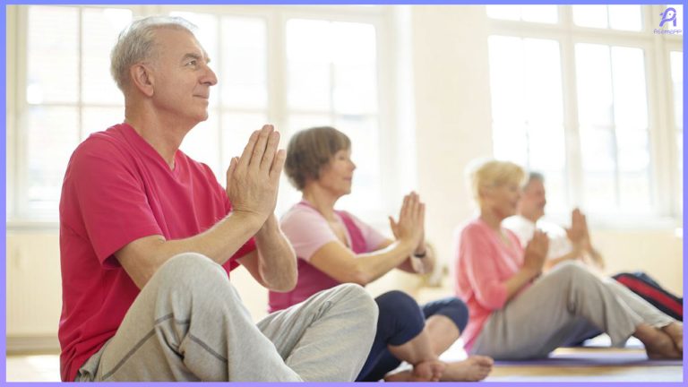 یوگا برای سالمندان